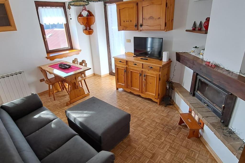 Appartamento Cialuzin Pieve di Cadore Bagian luar foto